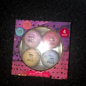 Bath Bombs